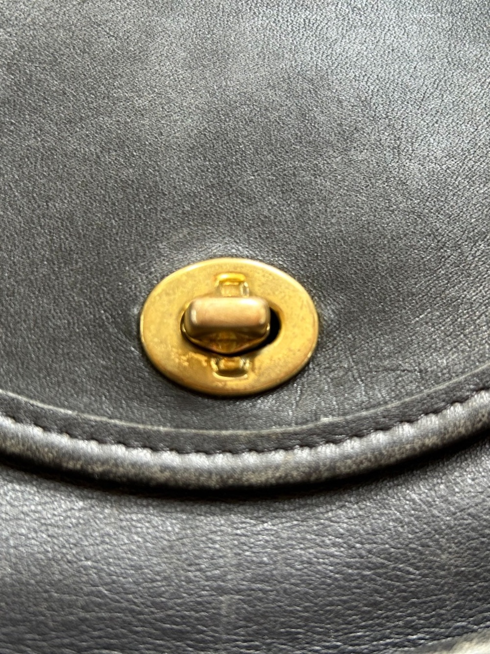 Vintage Black Leather Coach Bag - Picture 10 of 11